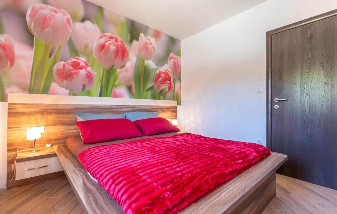 Andela 1 Apartment มาคาร์สกา ภายนอก รูปภาพ